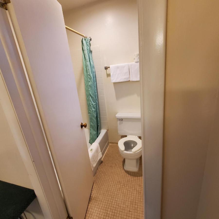 Robin Hood Motel Raton