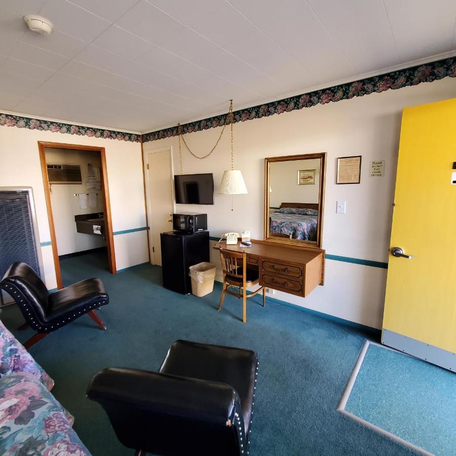 Robin Hood Motel *
