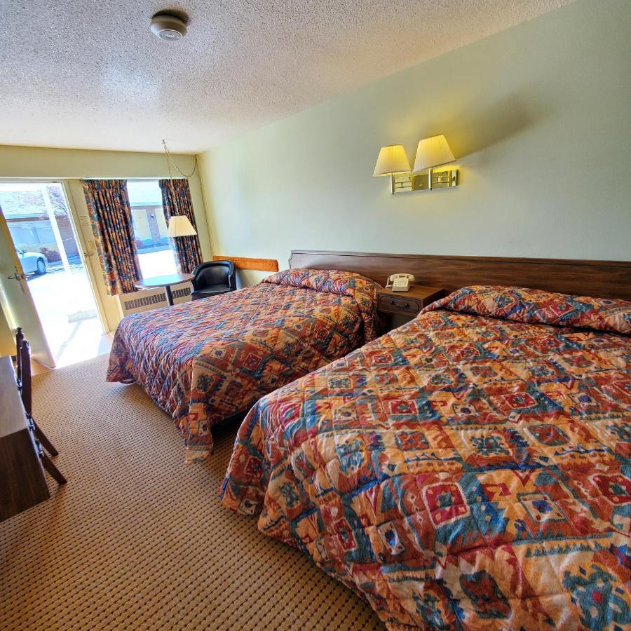 Robin Hood Motel Raton